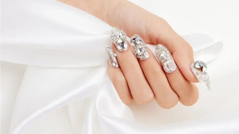 mau-nail-dinh-da